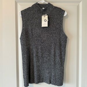 NWT Dana Buchanan Mockneck Sleeveless Top